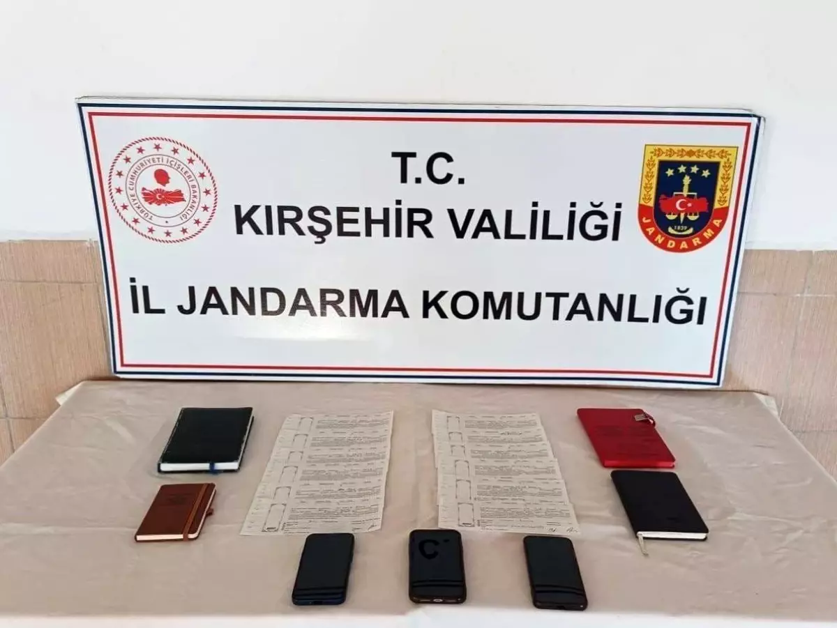 Kırşehir\'de Tefecilik Operasyonu: 3 Gözaltı