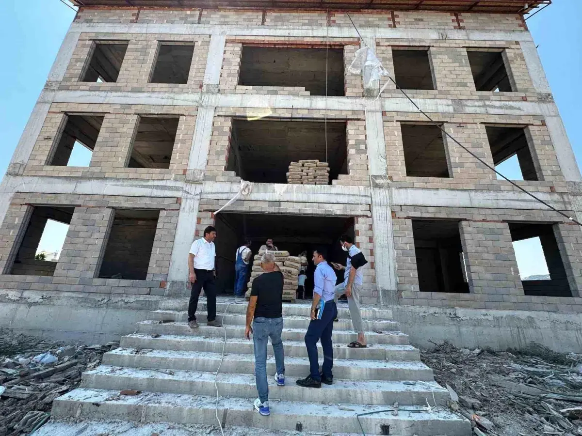 Manavgat\'ta Yeni Kur\'an Kursu İnşaatı Tamamlandı