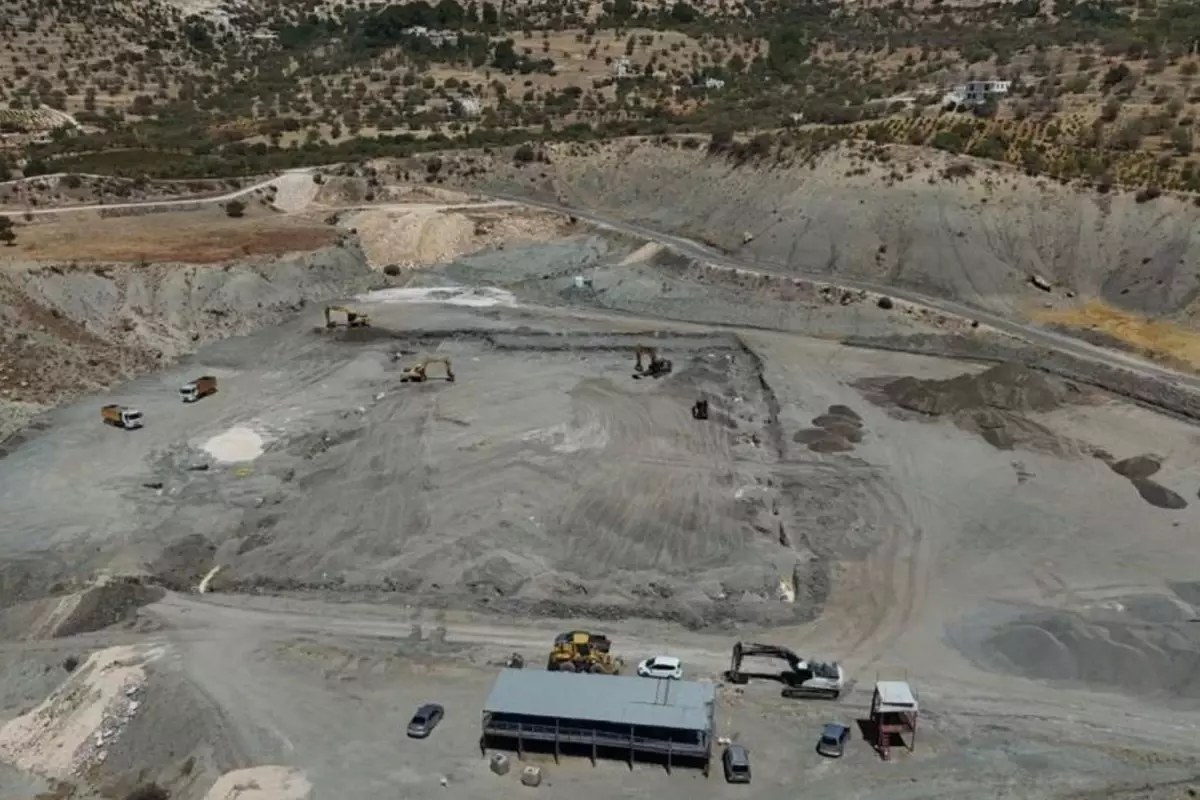 Mardin\'de UEFA kriterlerine uygun 2 futbol sahasının yapımına başlandı