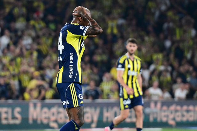 Fenerbahçe 3 puanı 3 golle aldı