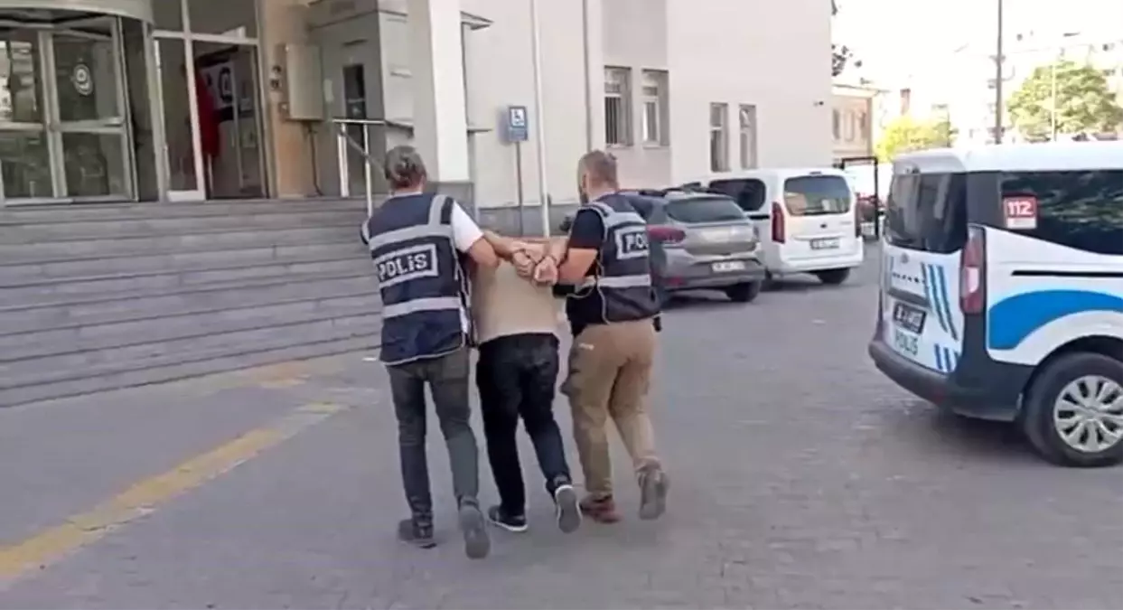 Aranan Hırsız Yakalandı