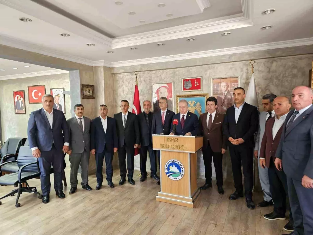 MHP Heyelan Sonrası İspir\'de İncelemelerde Bulundu
