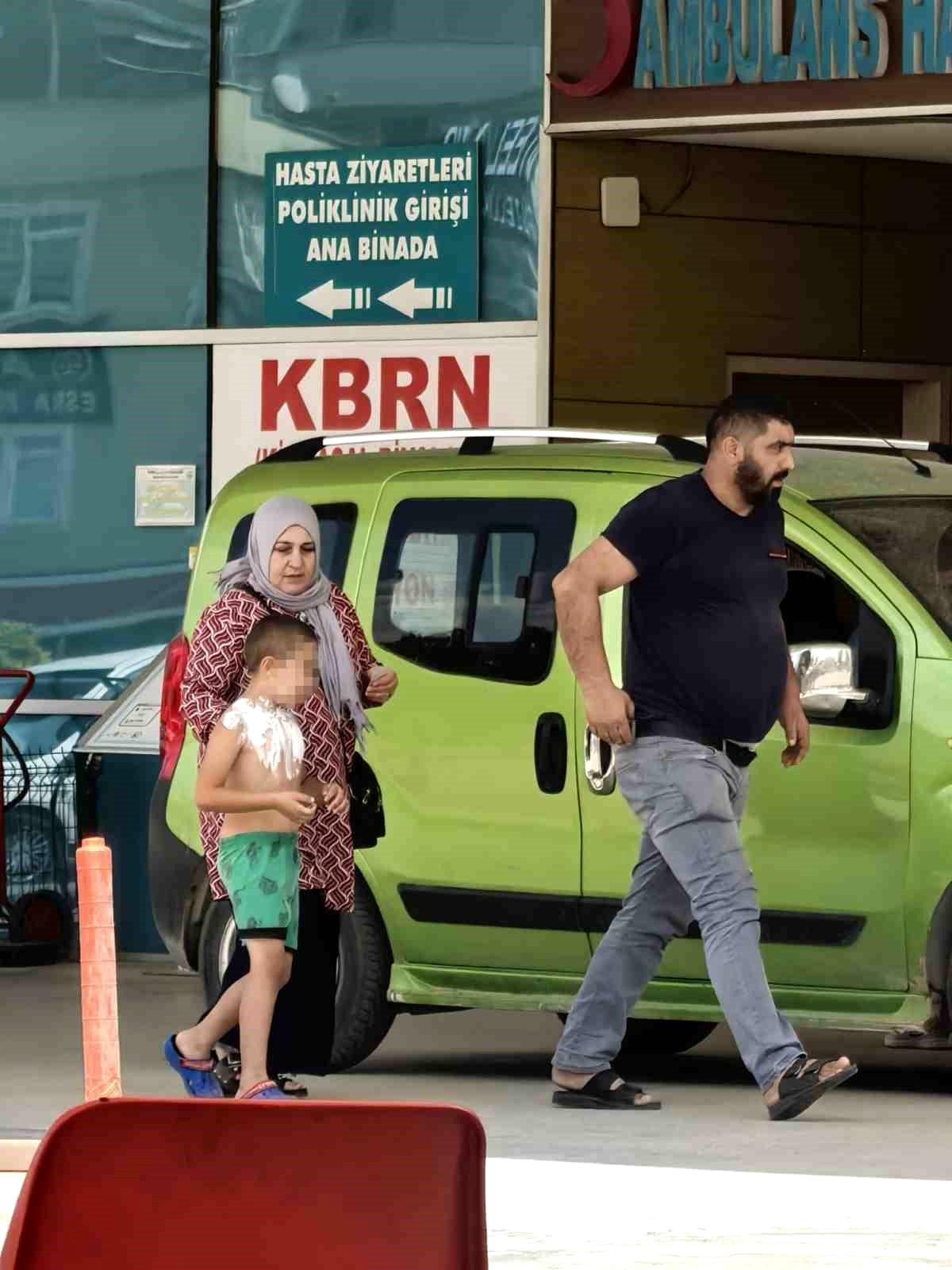 7 Yaşındaki Çocuk Parfümle Yandı