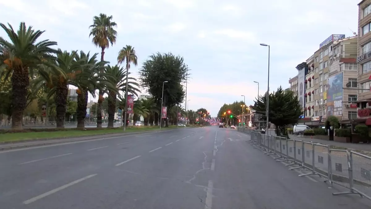 İstanbul\'da Zafer Bayramı Provası İçin Trafik Kapatmaları