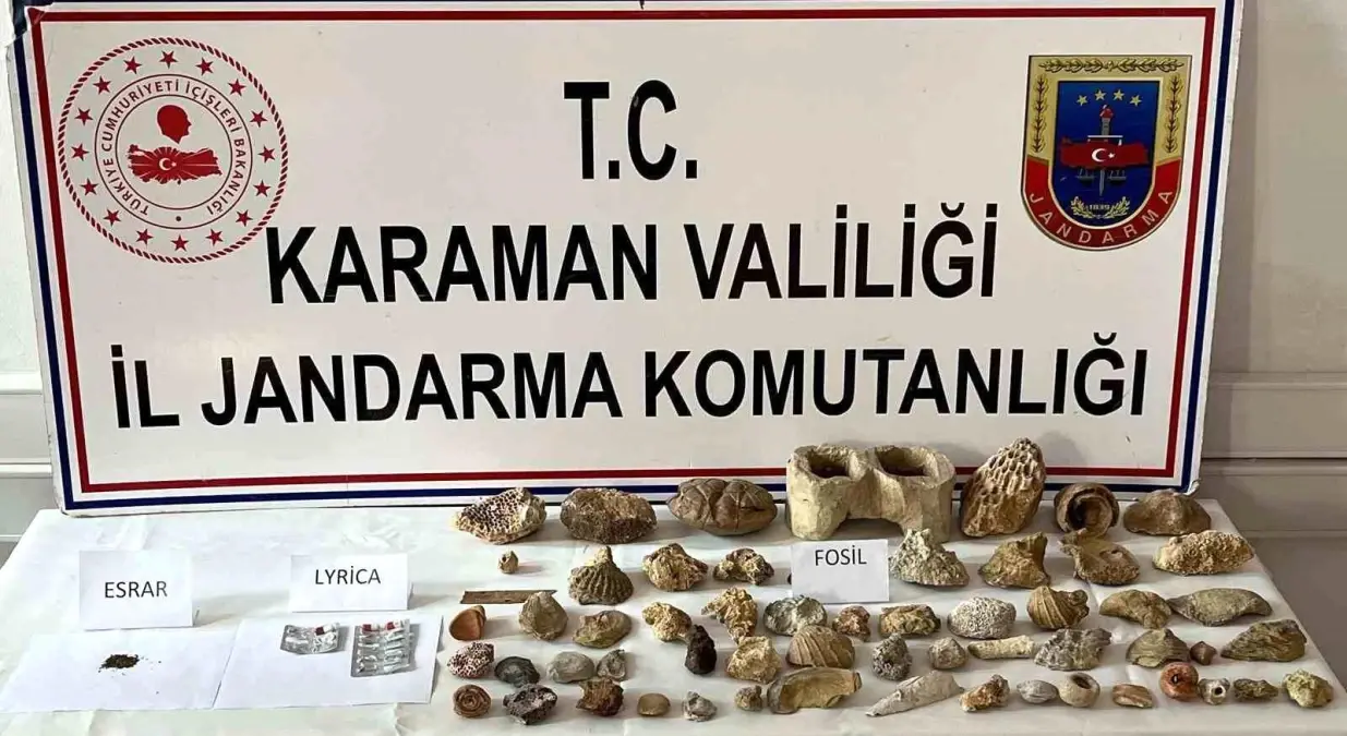 Karaman\'da Jandarma Uygulamaları: 4 Tutuklama, Uyuşturucu ve Fosil Ele Geçirildi