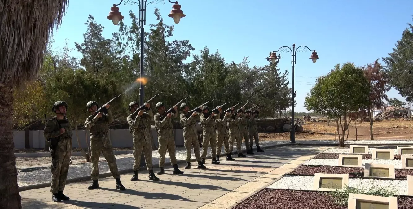 Mercidabık Zaferi ve Fırat Kalkanı Harekatı\'nın yıl dönümü Kilis\'te kutlandı