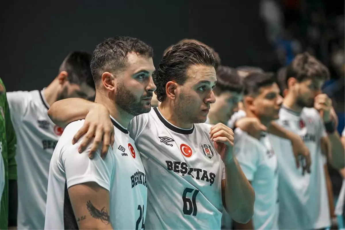 Hentbol Erkekler Süper Kupa Finali: Beşiktaş ve Nilüfer Belediyespor Karşı karşıya