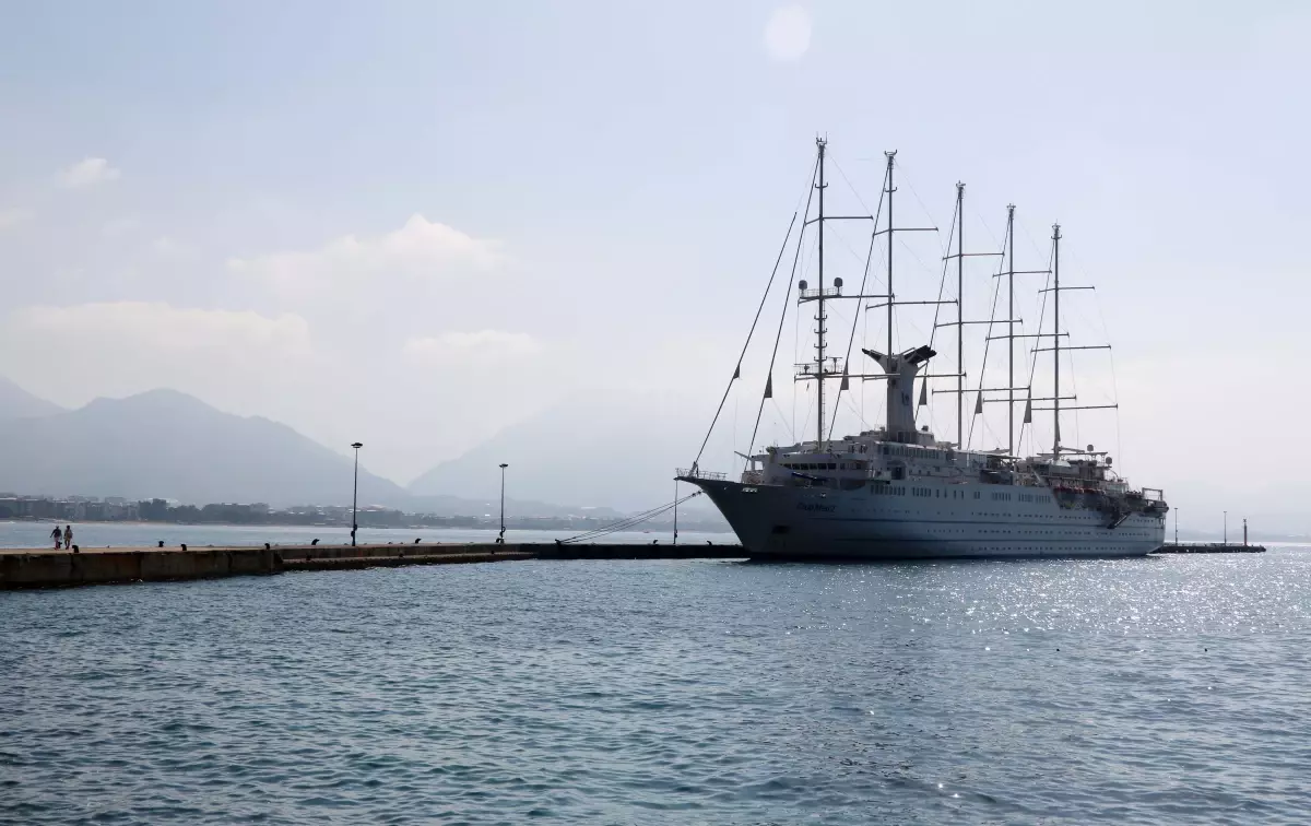 Club Med 2, Alanya\'ya Demirledi