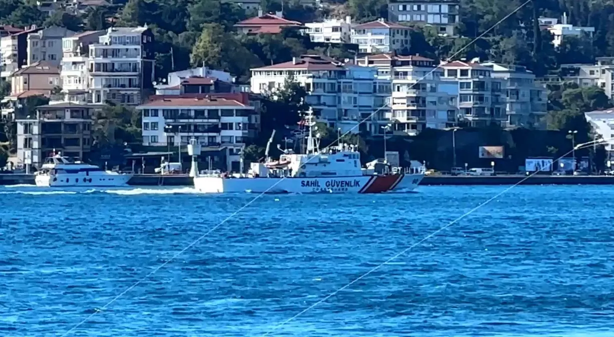 Rus Yüzücü Boğaziçi Yarışında Kayboldu