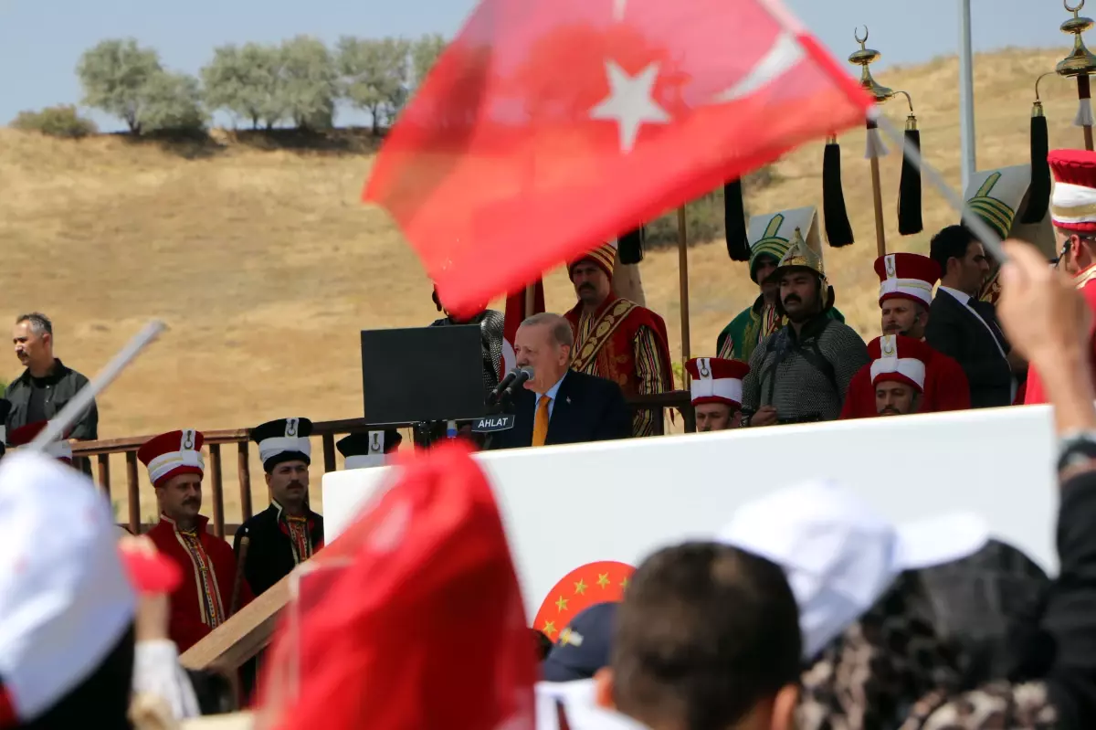 Cumhurbaşkanı Erdoğan: \'Terörsüz Türkiye\' menziline doğru kararlı adımlarla yürümeyi sürdüreceğiz