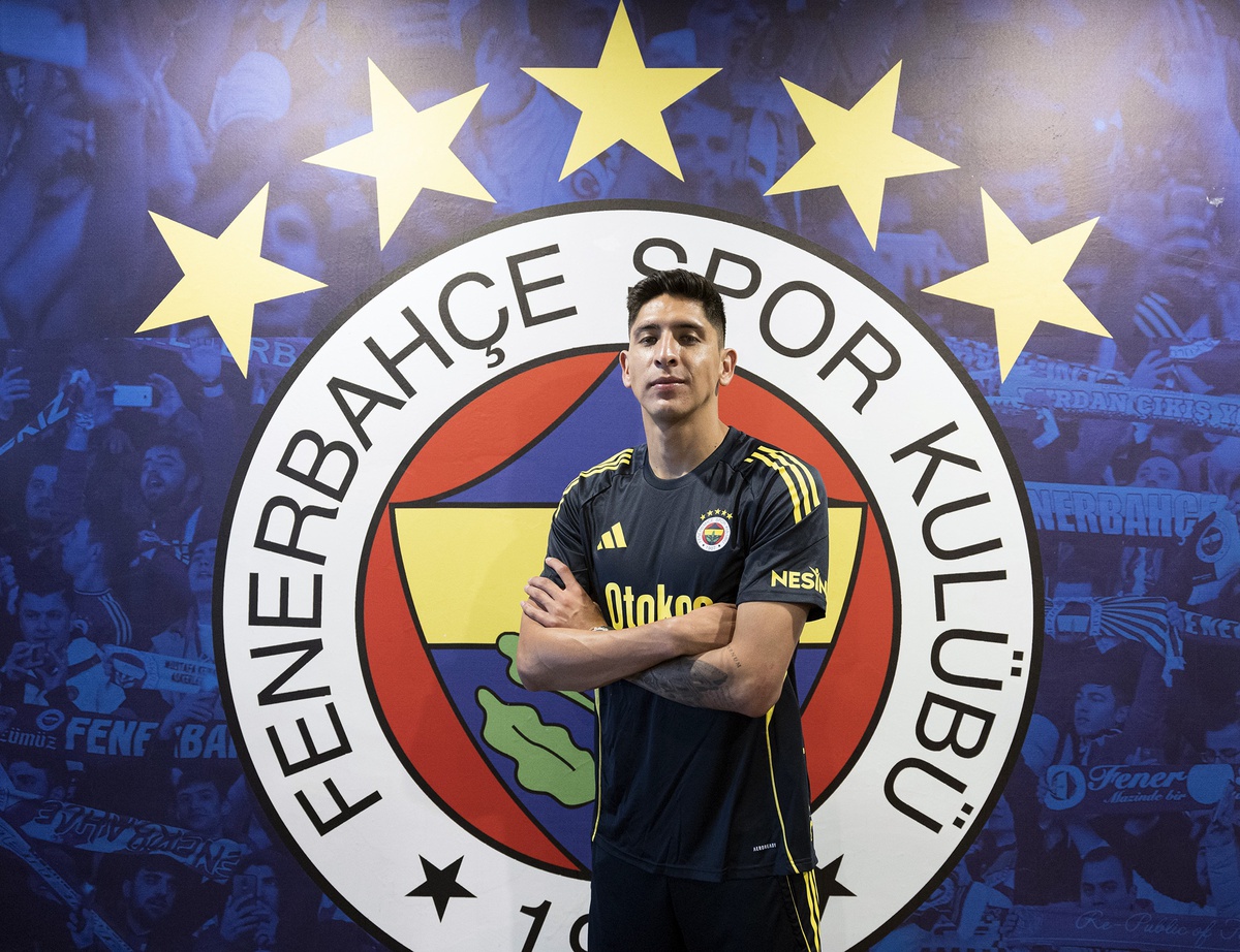 Edson Alvarez: Fenerbahçe için her şeyimi vereceğim