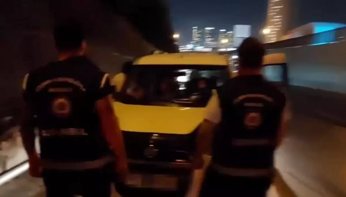 İstanbul\'da Göçmen Kaçakçılığı Operasyonu