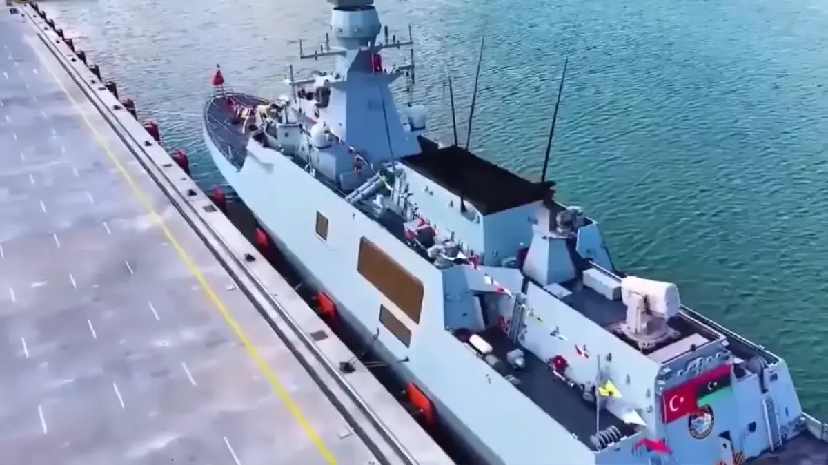 TCG Kınalıada\'dan Libya Ziyareti