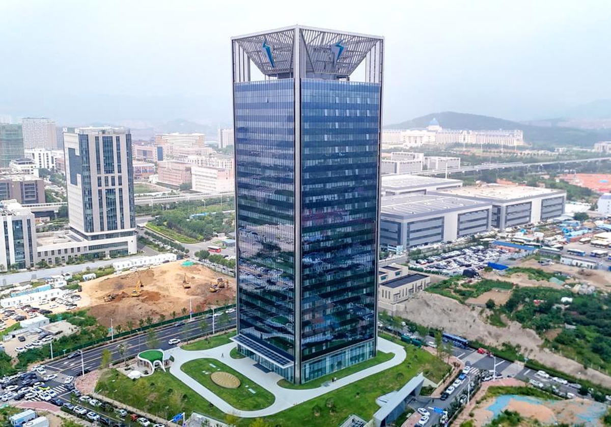 Dünyanın İlk Ultra Sıfır Karbon Binası Açıldı