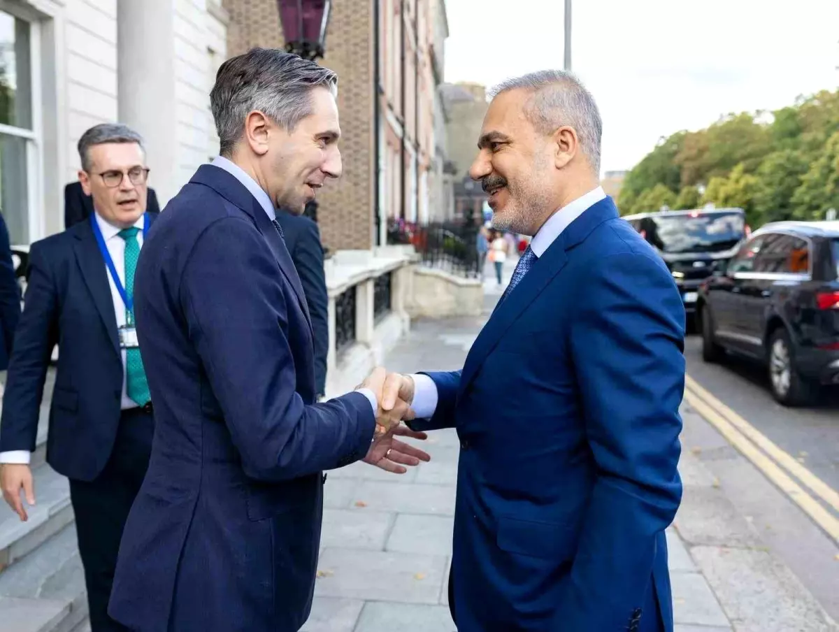 Bakan Fidan İrlanda\'da Temaslarda Bulundu