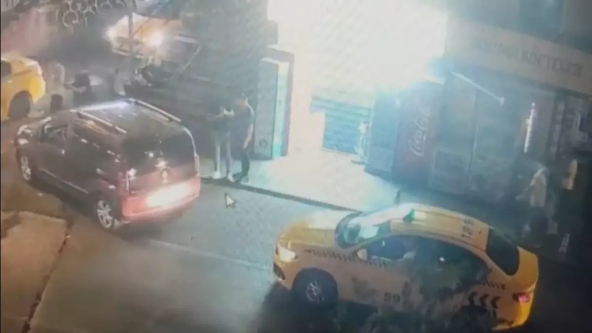 Beyoğlu\'nda Gasp Olayı: Şüpheli Yakalandı