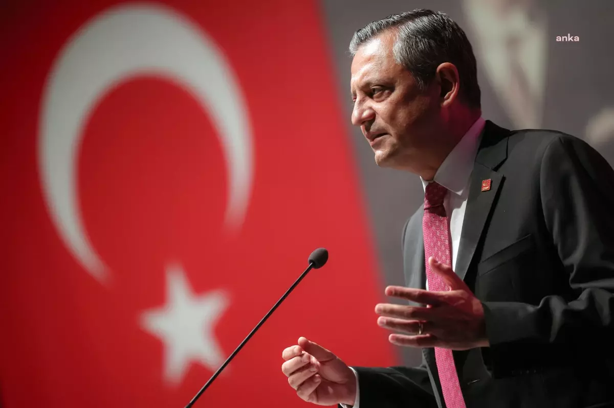 Özgür Özel\'den Malazgirt Zaferi Mesajı