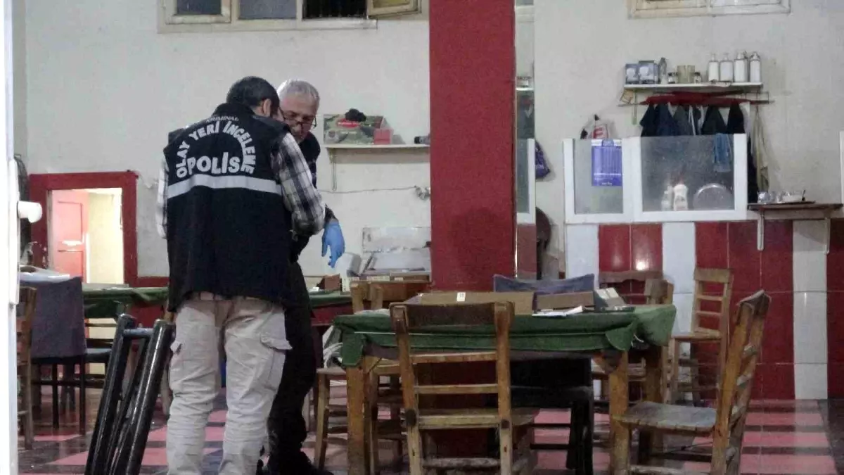 Çift tabancayla poz verip 2 kişiyi öldüren sanıktan zorla ilişki savunması