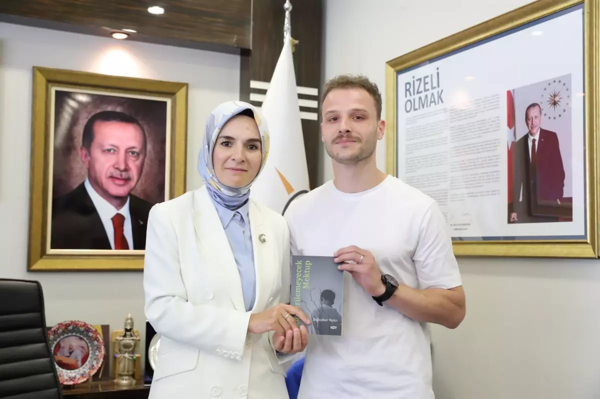 Doğuşkan Yazıcı\'nın Kitap Hediyesi