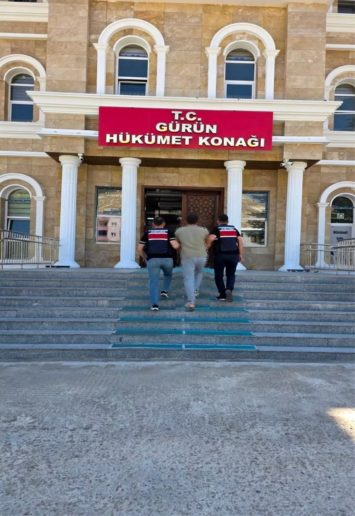 FETÖ Üyesi Jandarma Tarafından Yakalandı