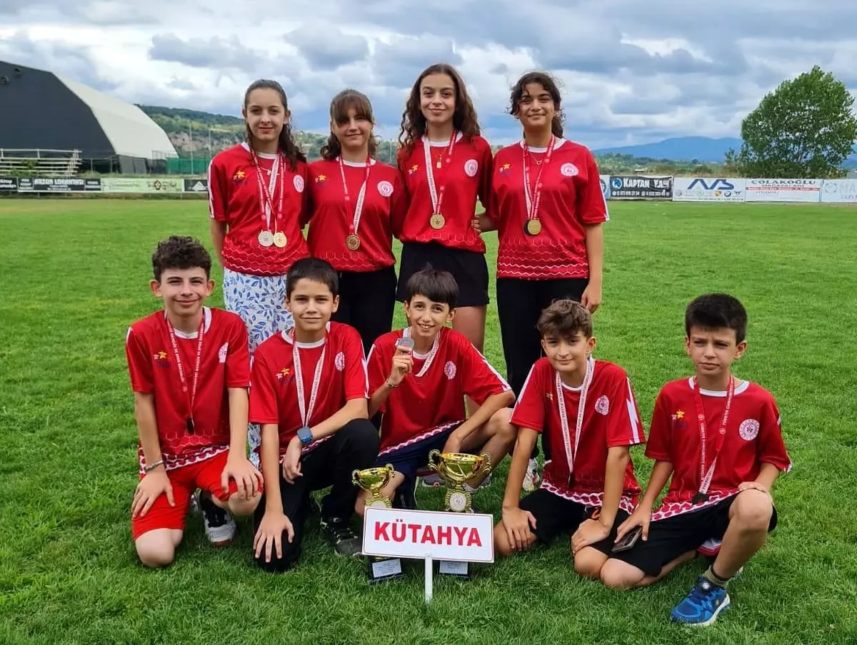 Kütahya Belediyespor, Oryantiring Türkiye Şampiyonası\'nda Büyük Başarı Elde Etti