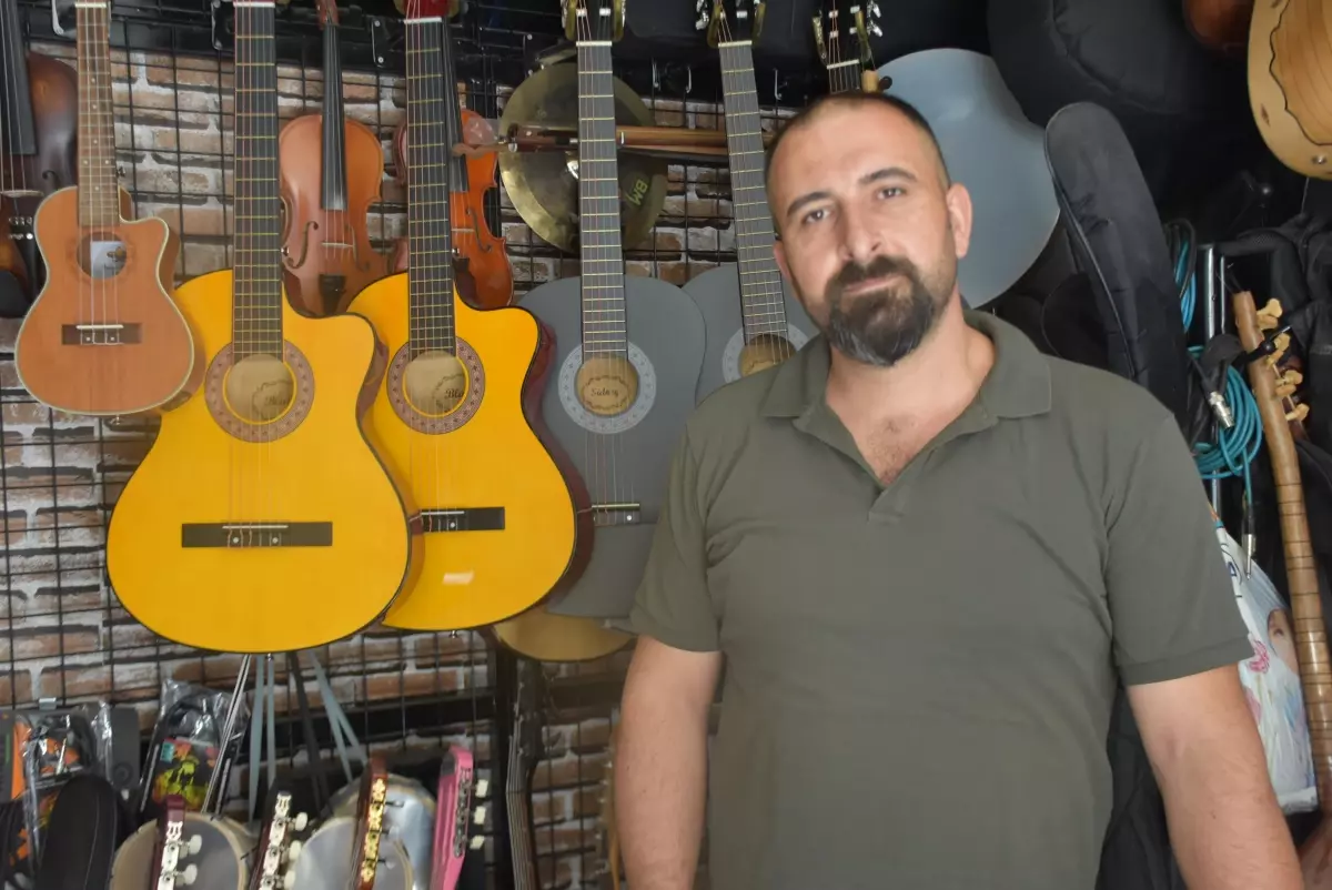 Niğde\'de Enstrüman Sanatı