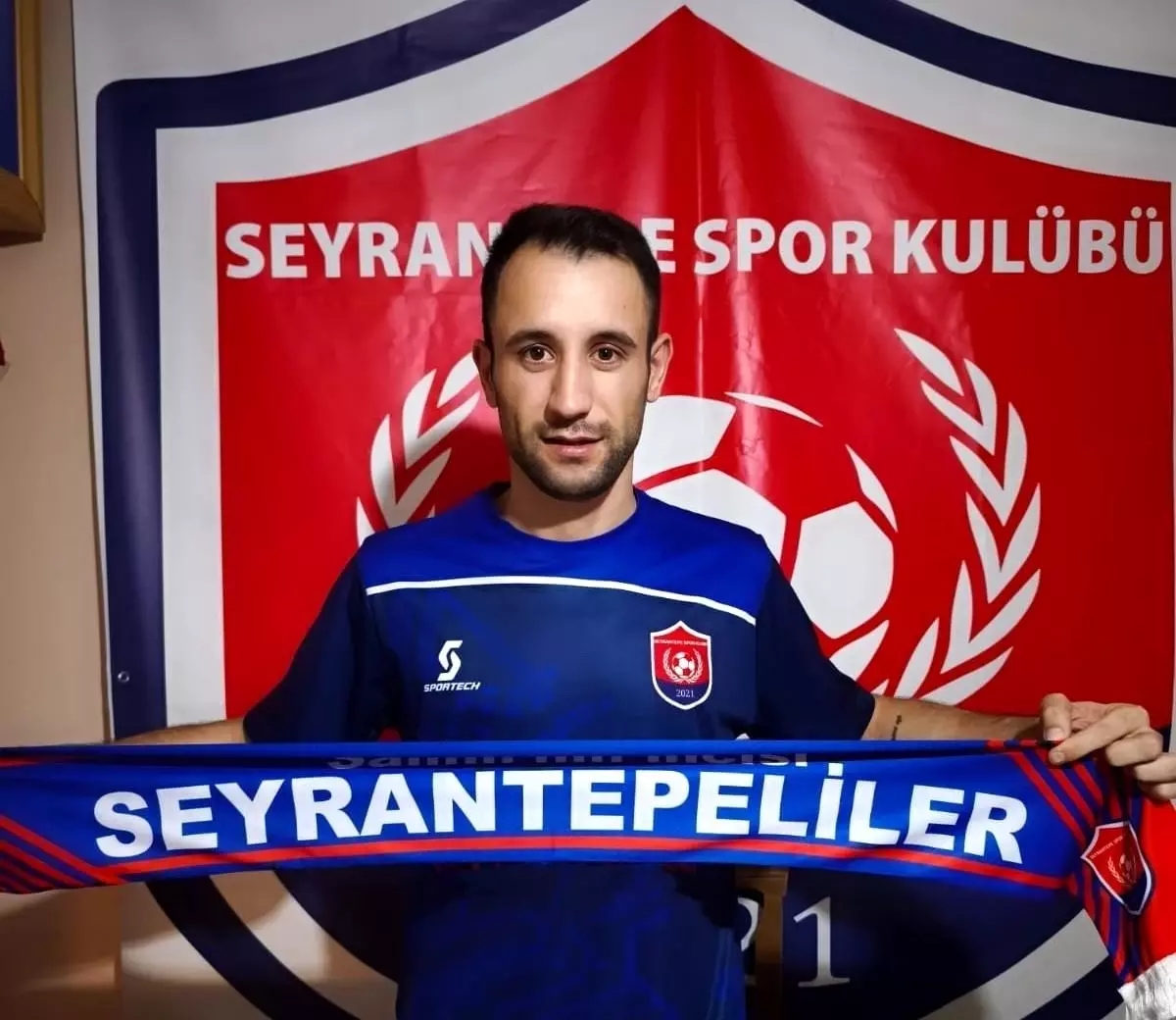 Salihli Seyrantepespor, 17 Yeni Oyuncu Transfer Etti