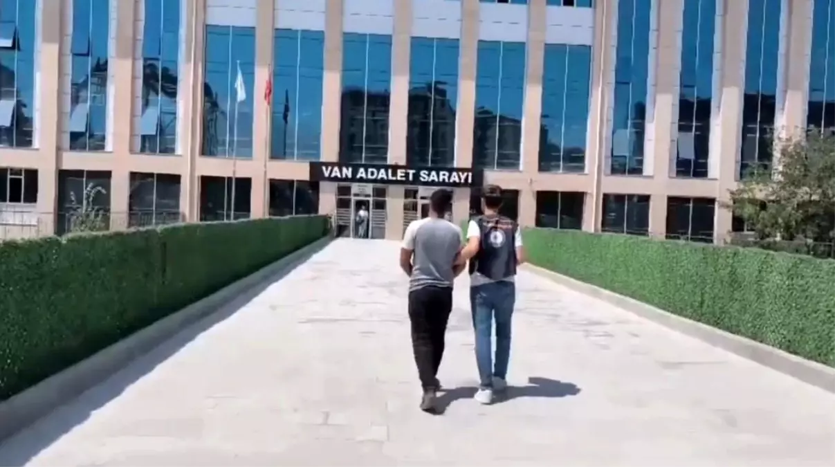 Van\'da Göçmen Kaçakçılığı Operasyonu