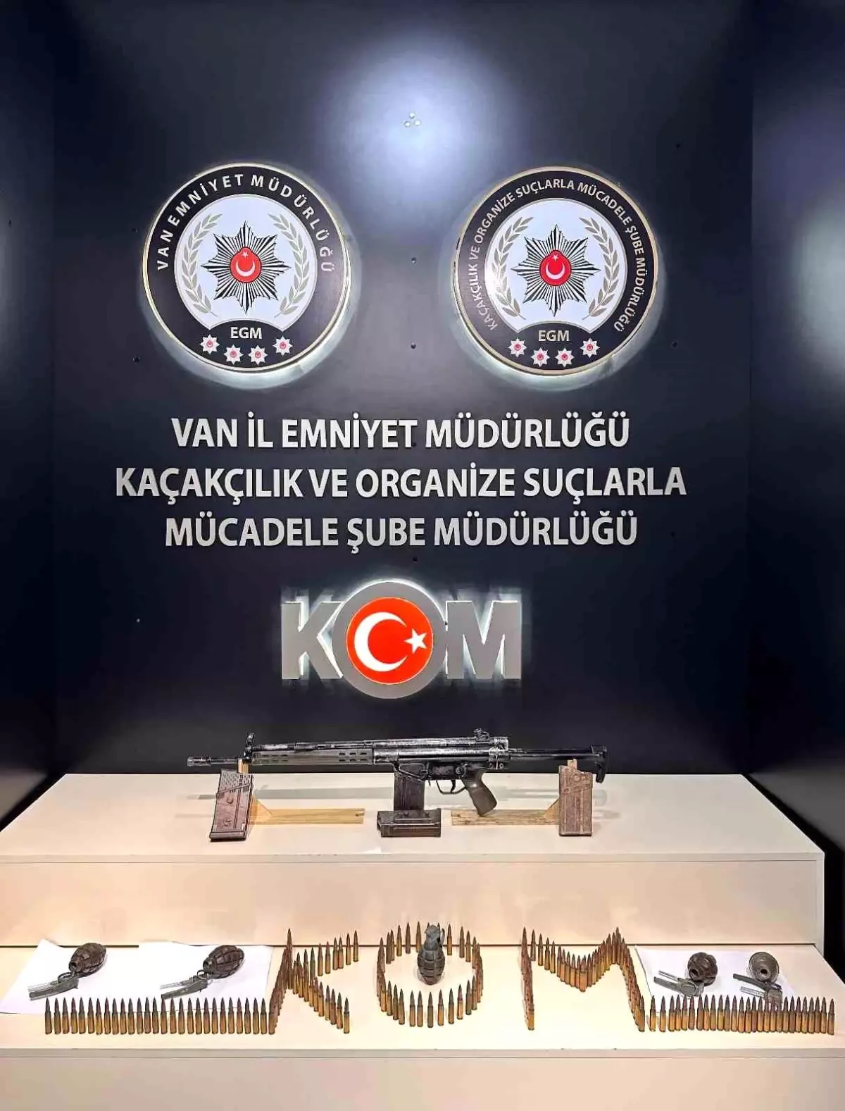 Başkale\'de Silah Operasyonu