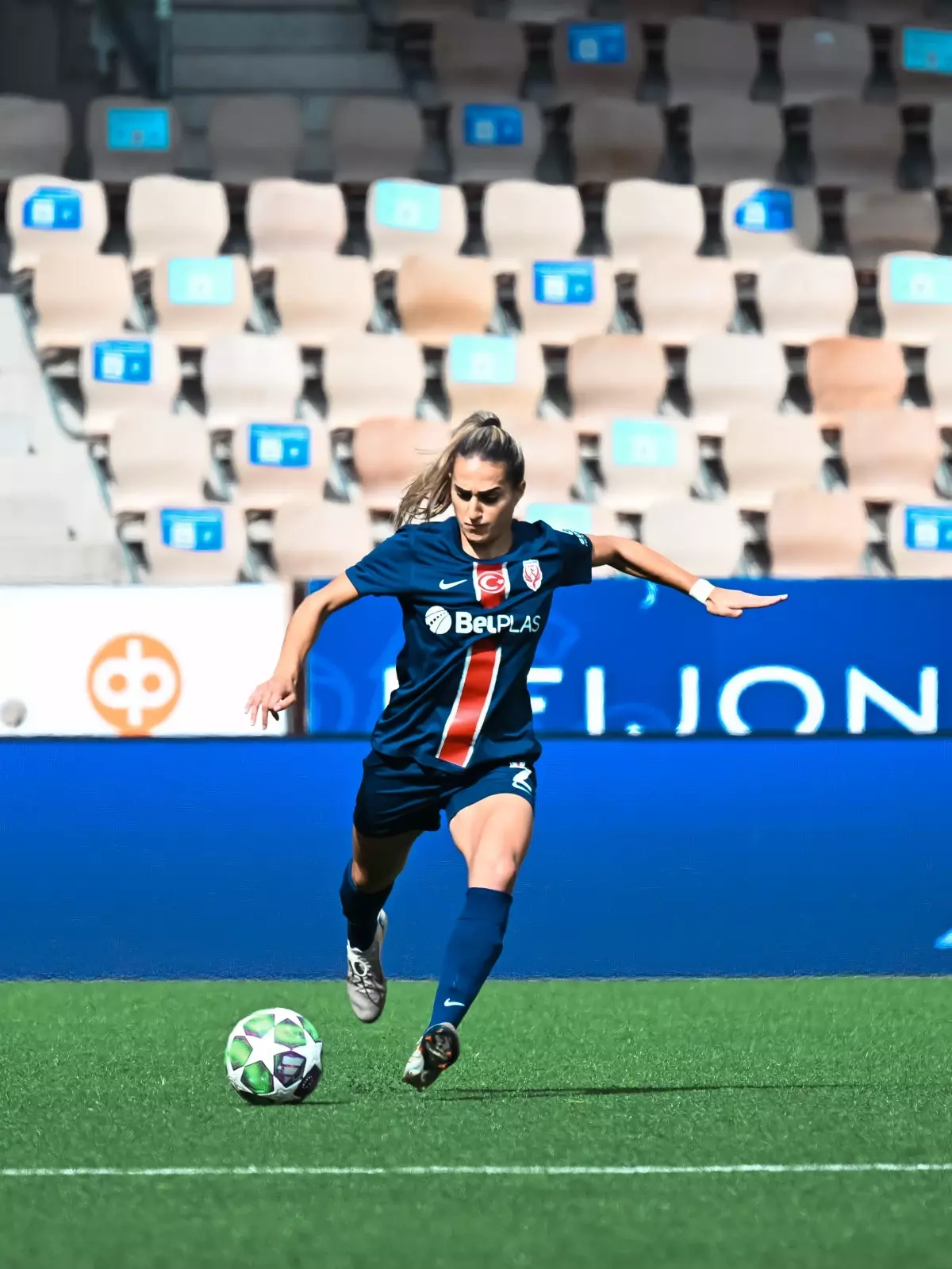 Fomget, Slavia Prag\'a Mağlup Oldu