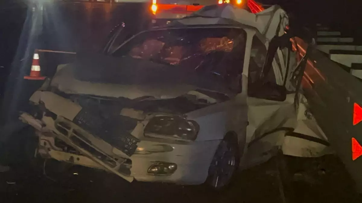 Niğde\'de Trafik Kazası: 3 Ölü 1 Yaralı