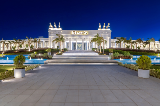 Rixos Mısır 10 bin odaya kosuyor