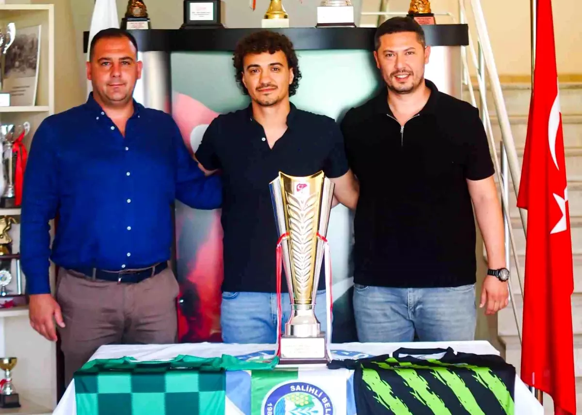 Salihli Belediyespor, 5 Yeni Transferle Güçlendi