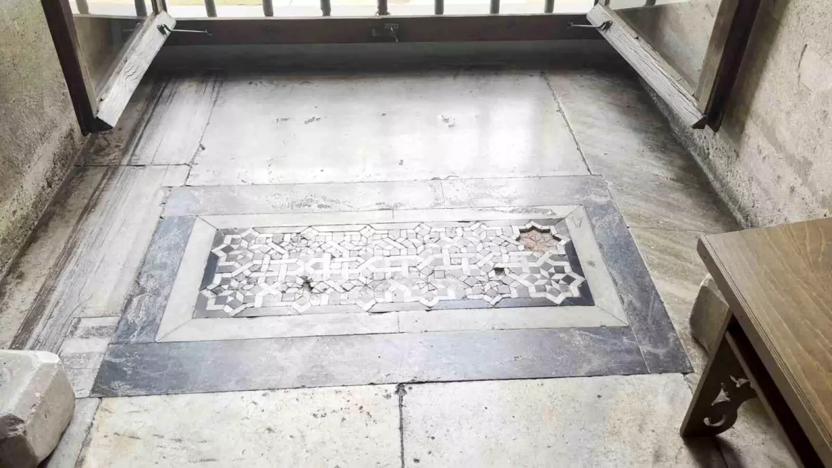Süleymaniye Camii\'nde Hırsızlık İddiası