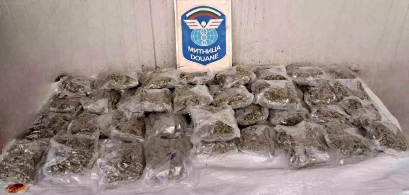 Kapıkule\'de 5.9 kg Esrar Ele Geçirildi