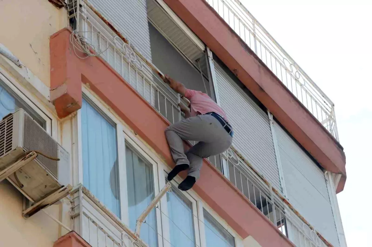 Korku dolu anlar! Eşinin tek sözüyle atlamaktan vazgeçti