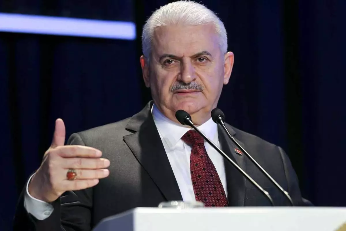 Binali Yıldırım\'dan tartışma yaratacak çıkış: Vatandaşlık tanımı gözden geçirilmelidir