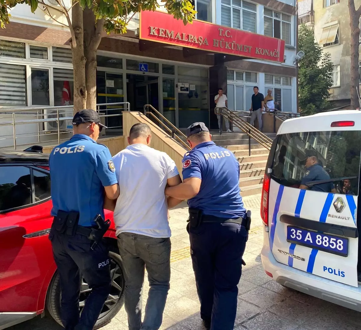 33 Yıl Hapis Cezalı Firari Yakalandı