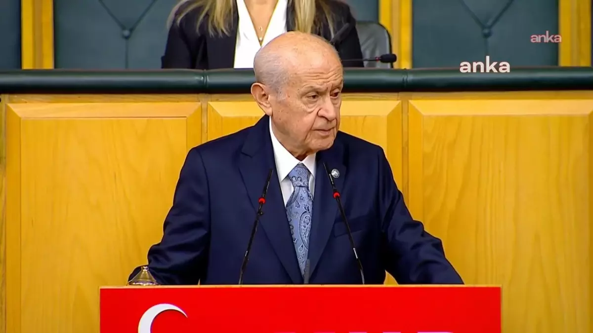 Bahçeli\'den 30 Ağustos Mesajı: "103 Yıl Evvel Düşmansız Türkiye\'yi Kanıyla, Vatan Sevgisiyle Başaran Türk Milleti, Şimdi de \'Terörsüz Türkiye\'ye...