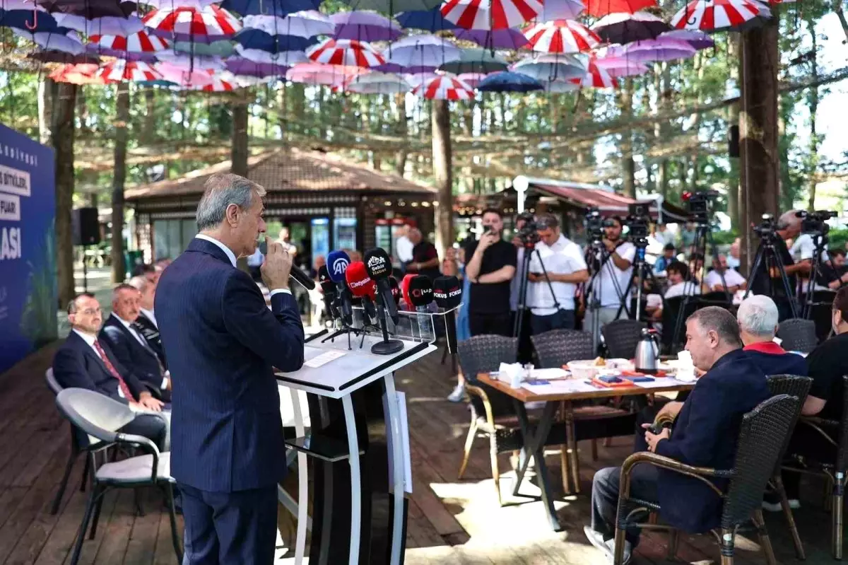 Sakarya Büyükşehir Belediye Başkanı Alemdar\'dan Kentsel Dönüşüm ve Ulaşım Vizyonu