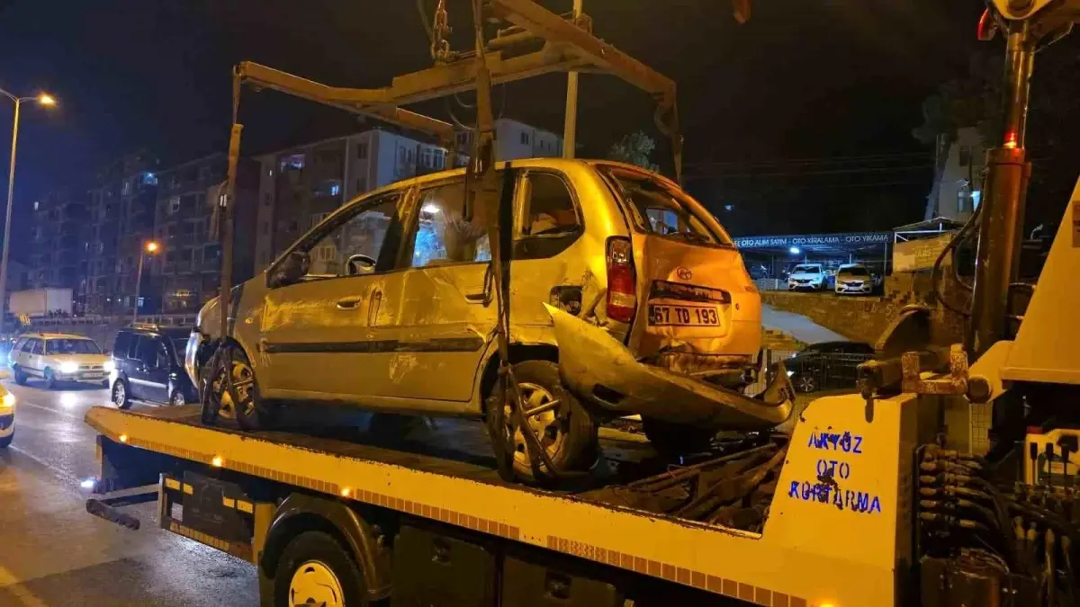 Ereğli\'de Trafik Kazası: 2 Yaralı