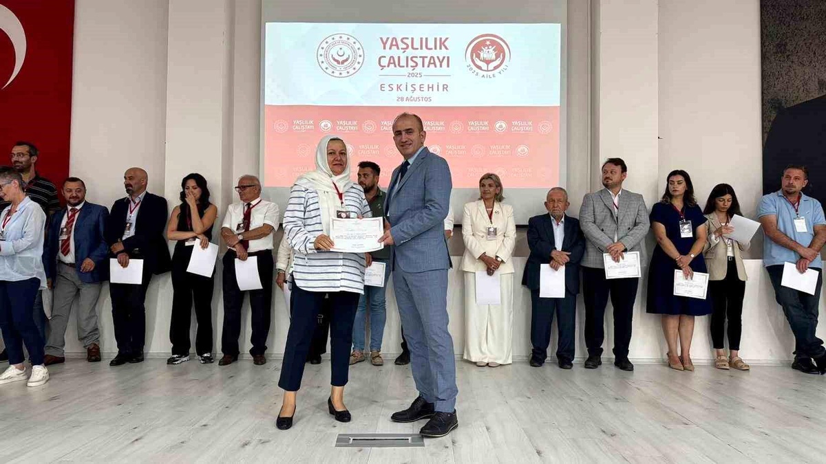 Eskişehir\'de Yaşlılık Çalıştayı Gerçekleştirildi