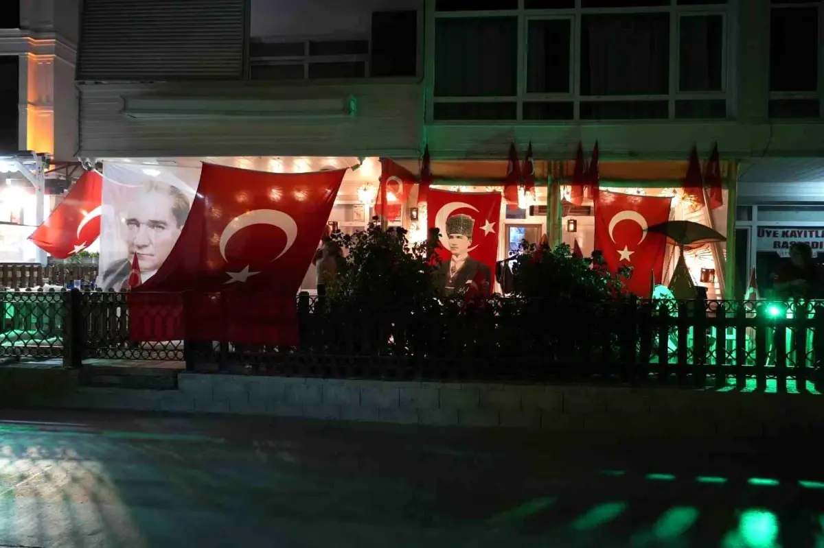 Büyükçekmece\'de 30 Ağustos Zafer Bayramı Coşkuyla Kutlandı