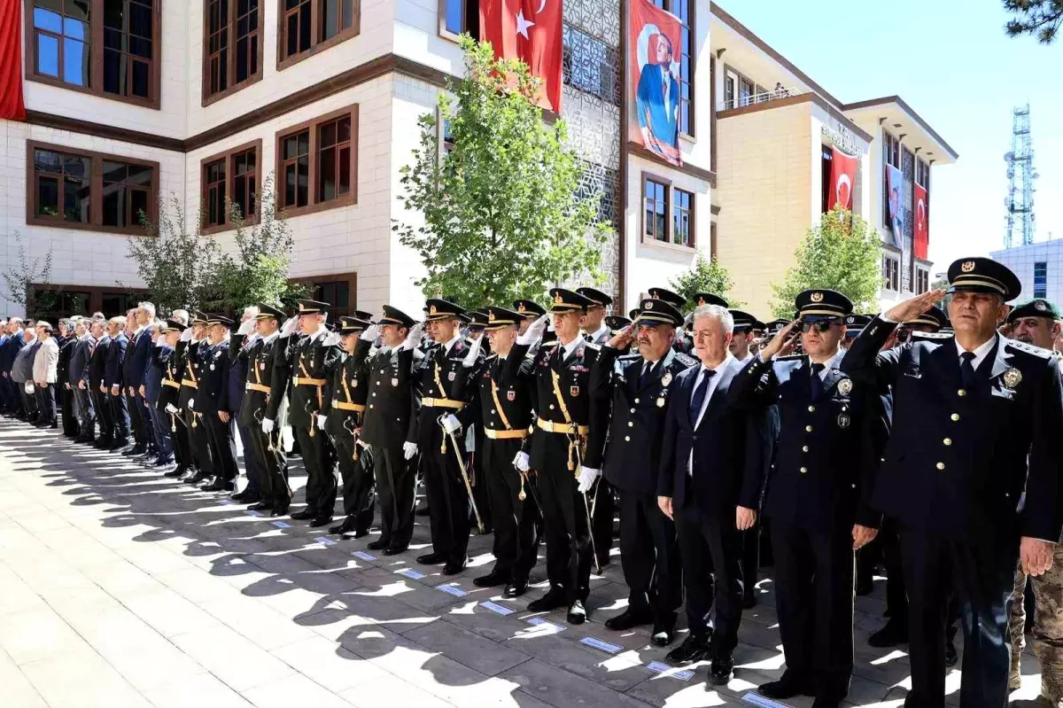 Bingöl\'de 30 Ağustos Zafer Bayramı kutlandı