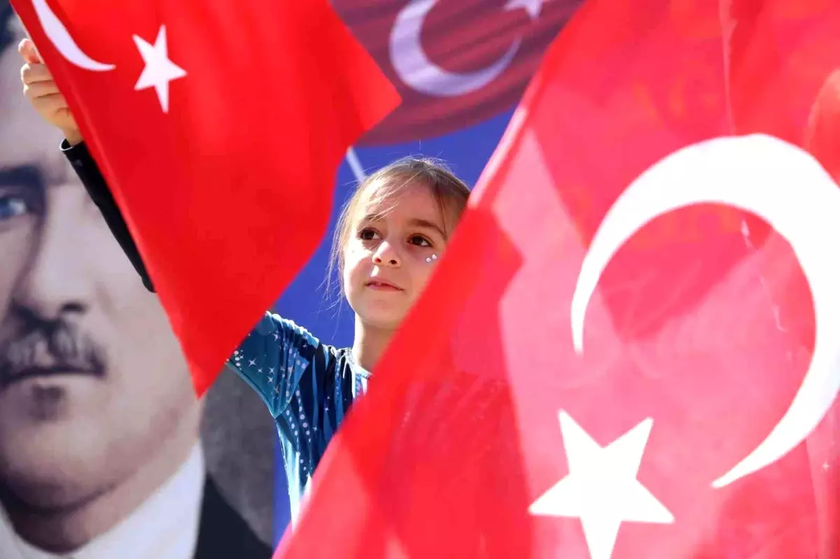 Elazığ\'da 30 Ağustos Zafer Bayramı coşkusu