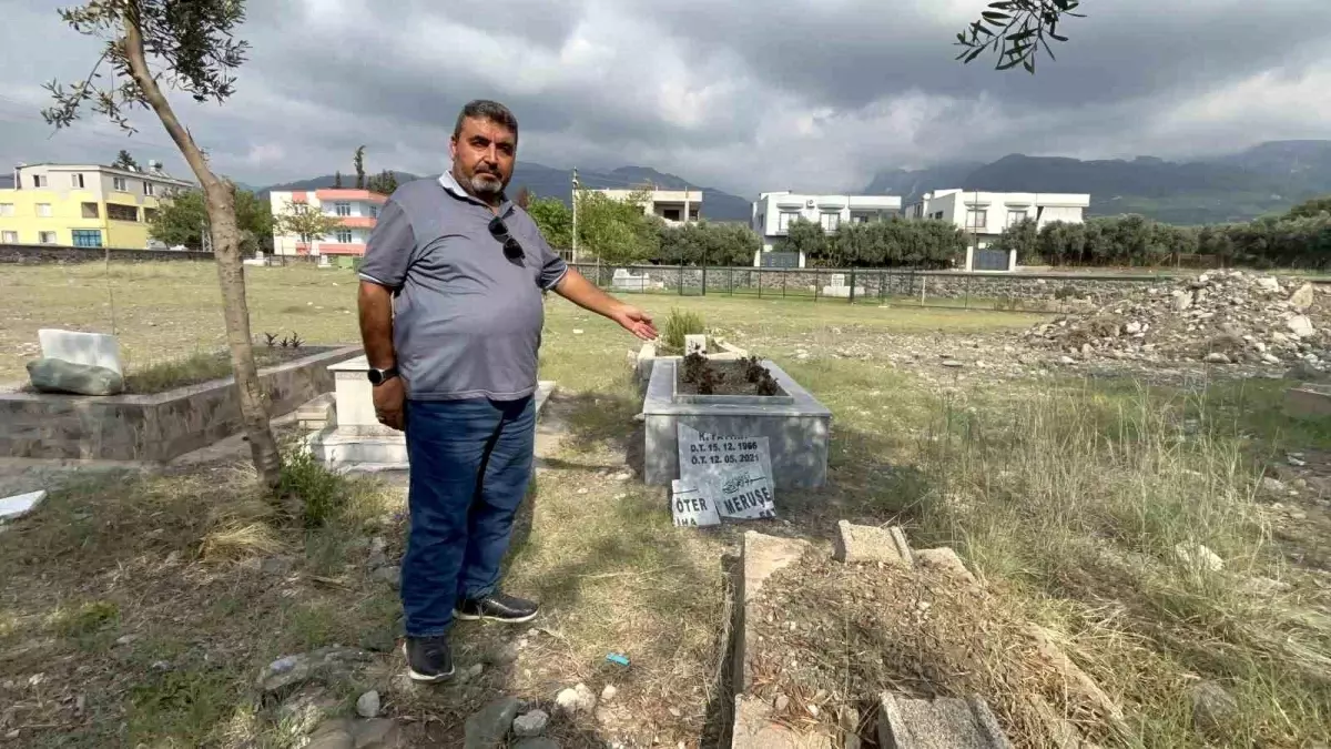 Hatay\'da Mezarlığa Zarar Veren Şahıs Akli Denge Sorunlu
