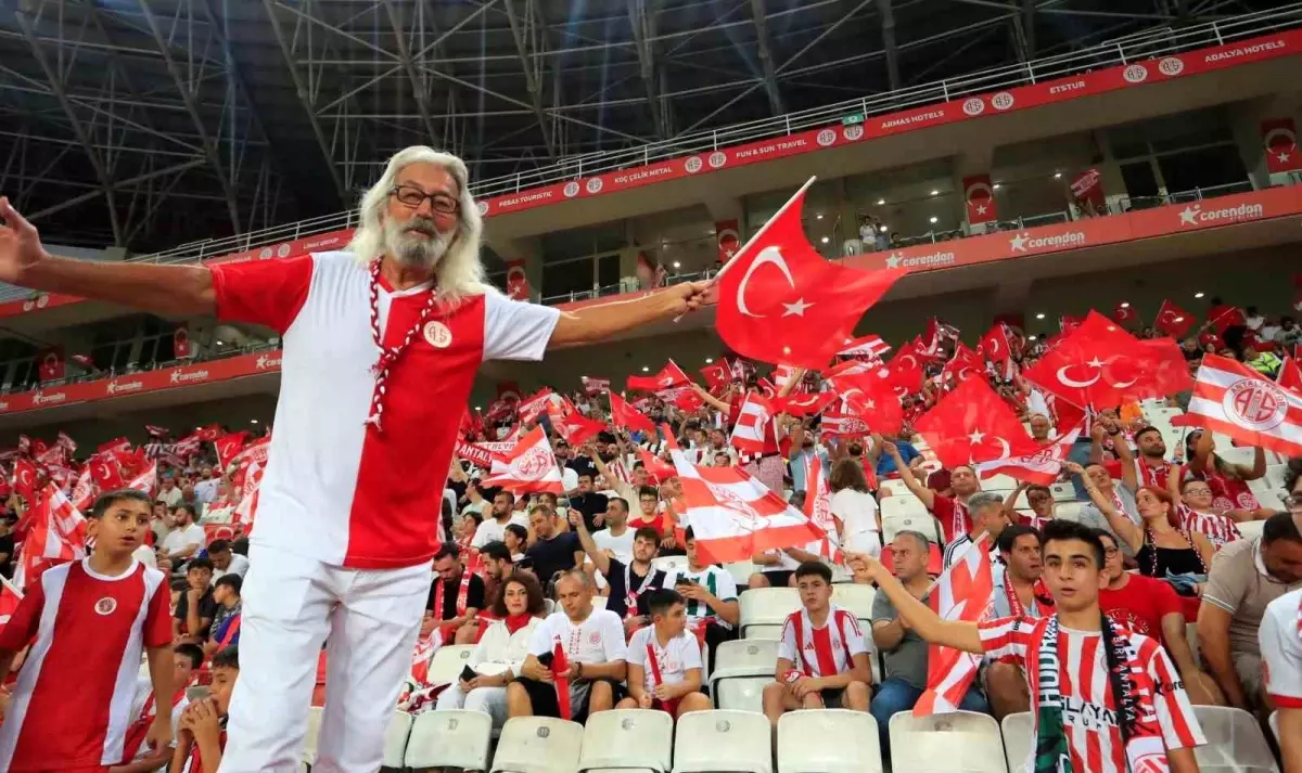 Antalyaspor - Fatih Karagümrük Maçı 1-1 Tamamlandı