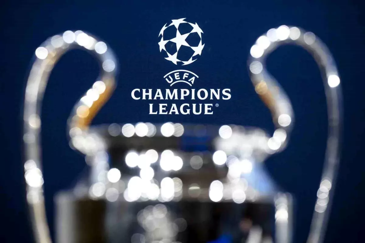 Galatasaray Frankfurt ile Açılıyor