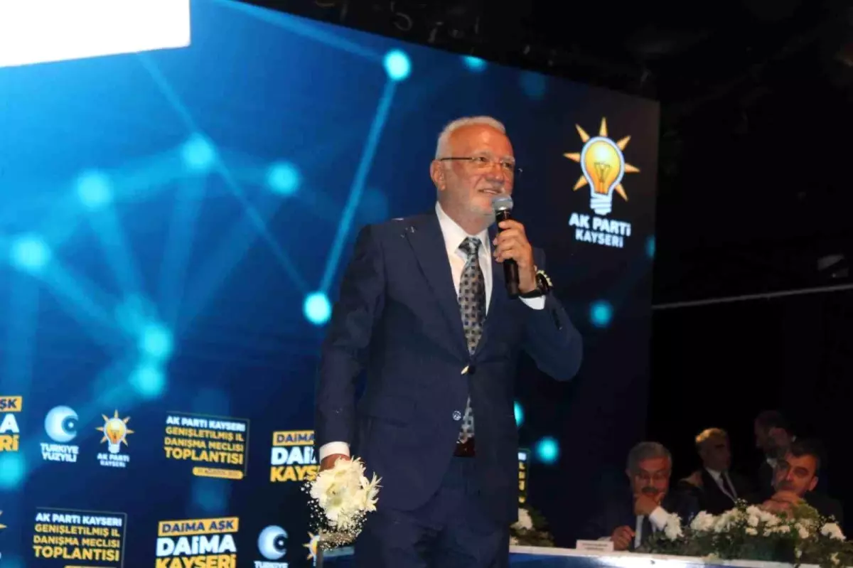 AK Parti Genel Başkanvekili Elitaş: "Balya balya paralarla teşkilatını satın almaya çalışan bir siyasi parti, ana muhalefet partisi olamaz"