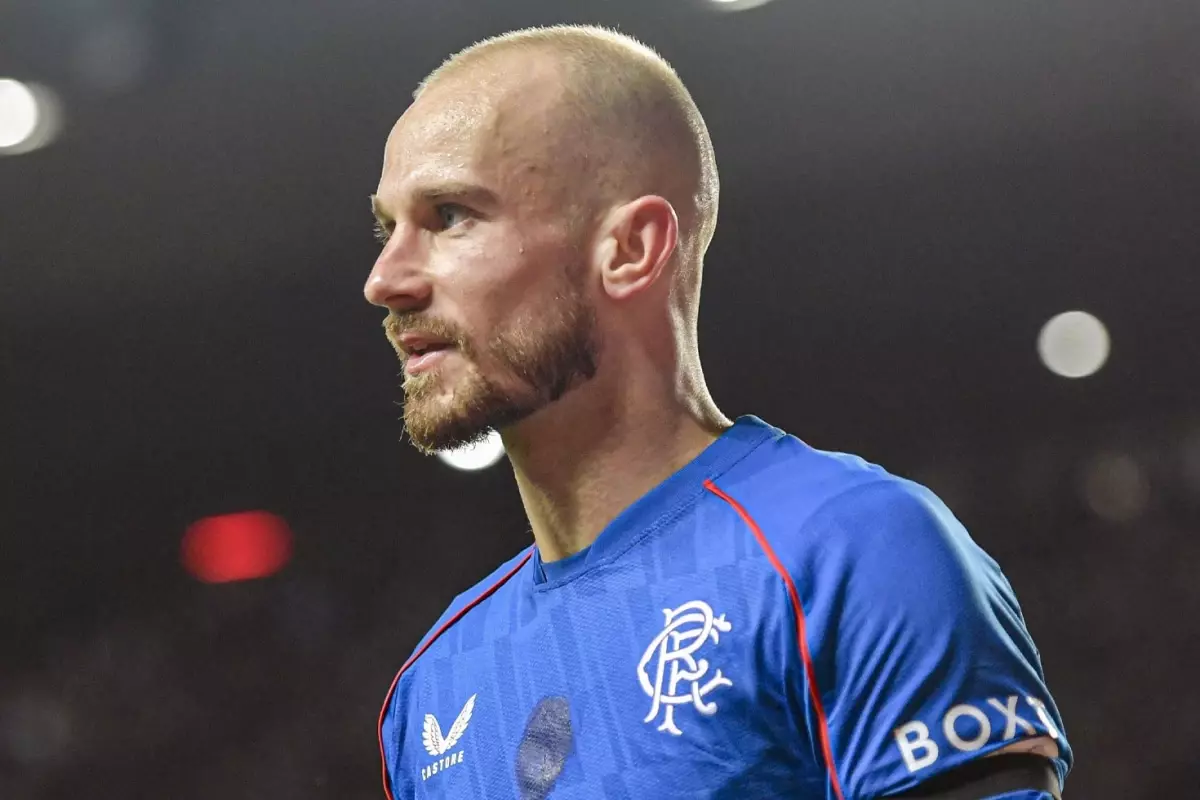 Beşiktaş\'ın gündemindeki Cerny, Instagram\'da Siyah-Beyazlıları takibe aldı